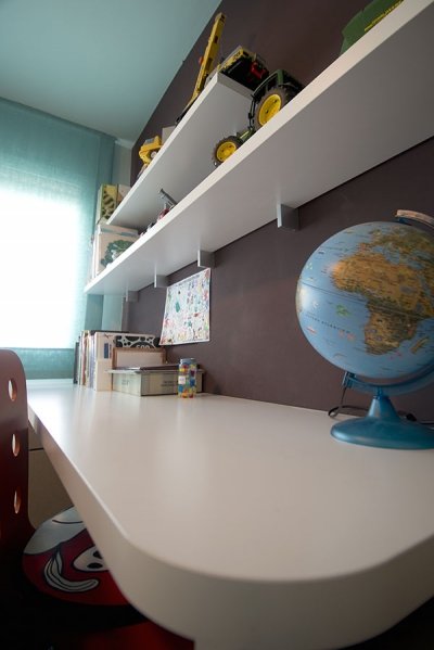 Habitación para niño Proyecto diseño interior online por 99€ por espacio. Decoración low cost. El primer servicio de interiorismo al alcance de todos desde la comodidad de tu casa.